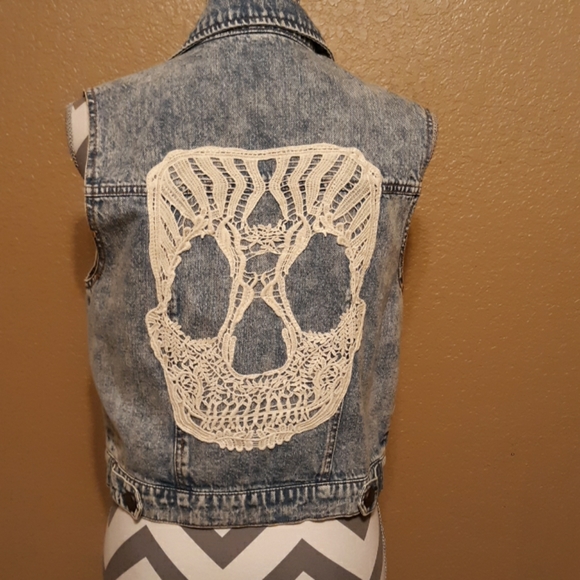 Tinseltown Denim couture (vest - Picture 3 of 6